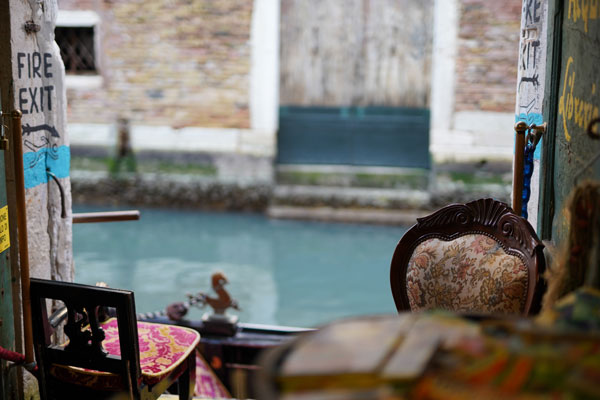 Acqua Alta Book Shop