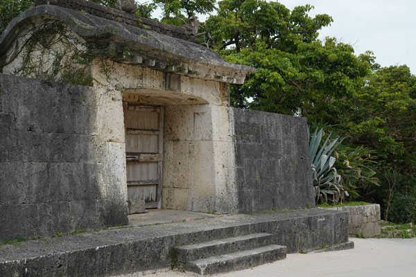 château de shuri naha okinawa