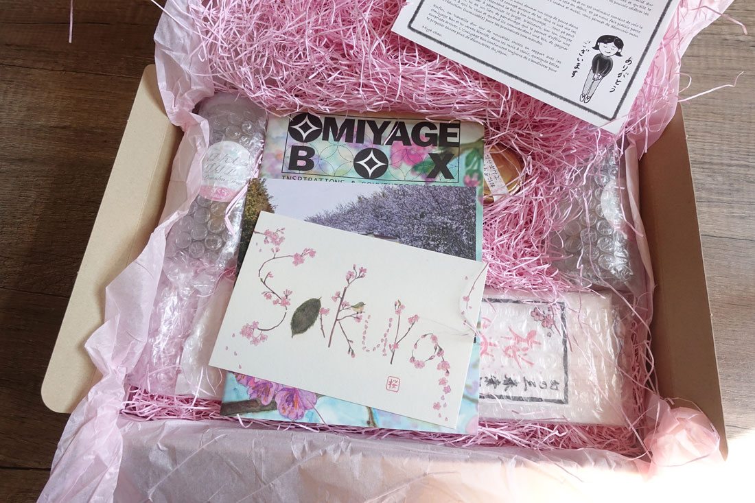 omiyage box sakura