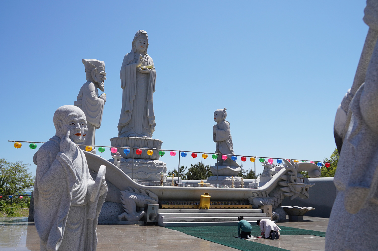 Hyuhyuam Hermitage : le temple secret en bord de mer à Yangyang