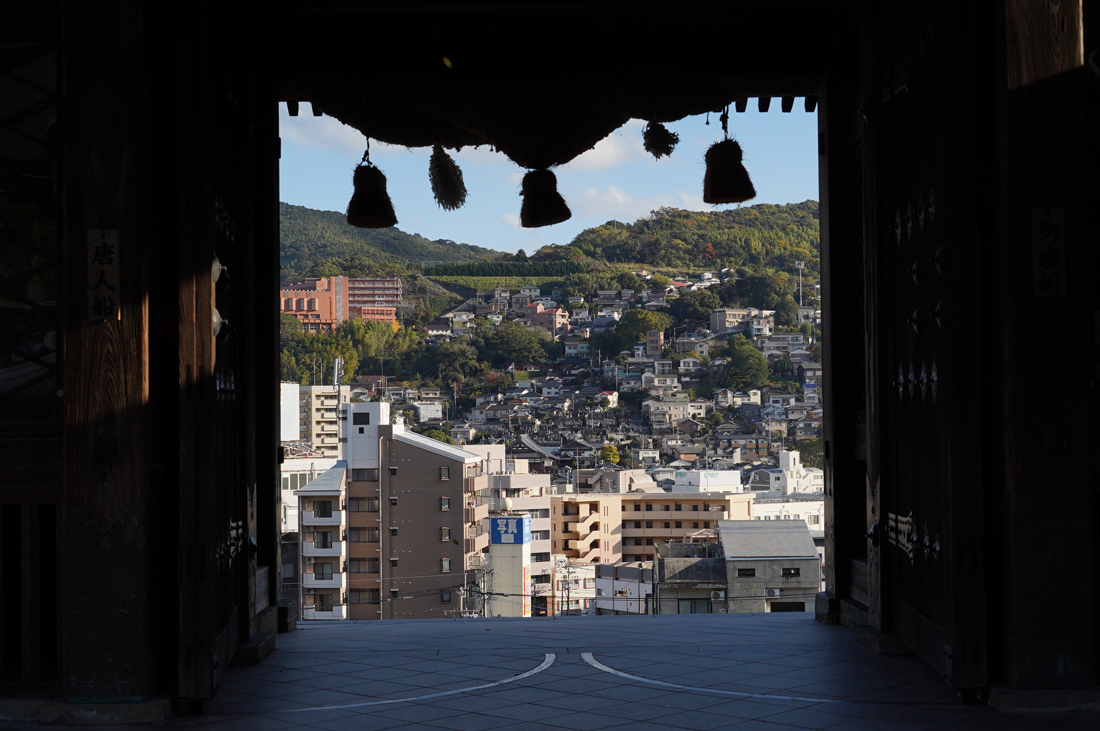 Préfecture de Nagasaki : des abribus fruits aux Enfers d&rsquo;Unzen